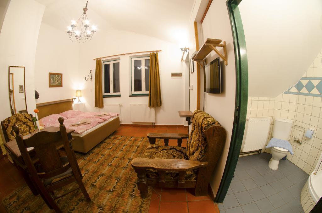 Penzion Novopacke Sklepy Nová Paka Exterior foto
