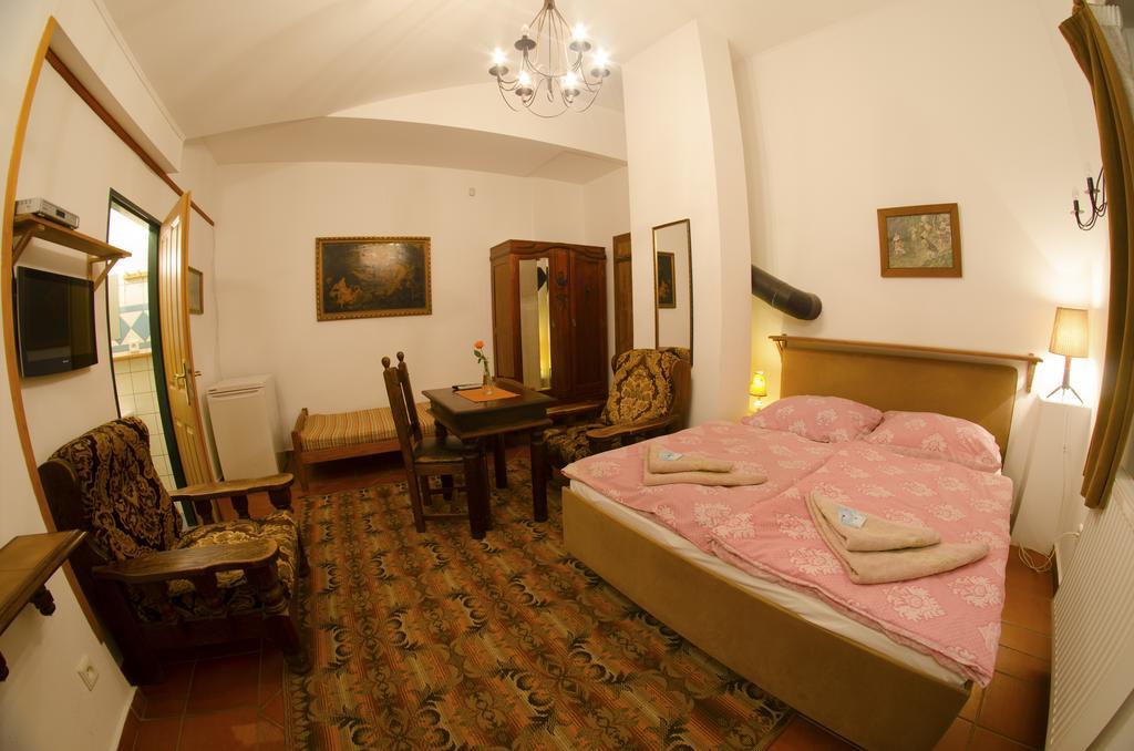 Penzion Novopacke Sklepy Nová Paka Exterior foto